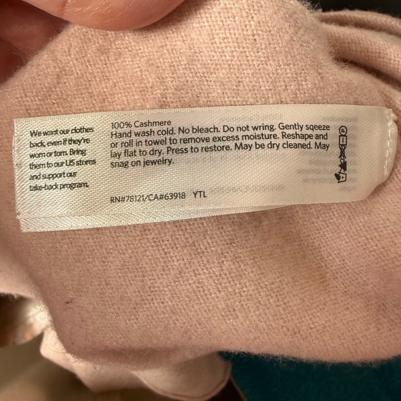 Eileen Fisher Women's Petite Sz PM 100% Cashmere Turtleneck Pullover Sweater - Picture 4 of 4